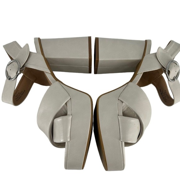 Journee Collection Womens Akeely Foam Mid Heel Platform Sandals Sz 9.5 Note Flaw - Picture 7 of 16